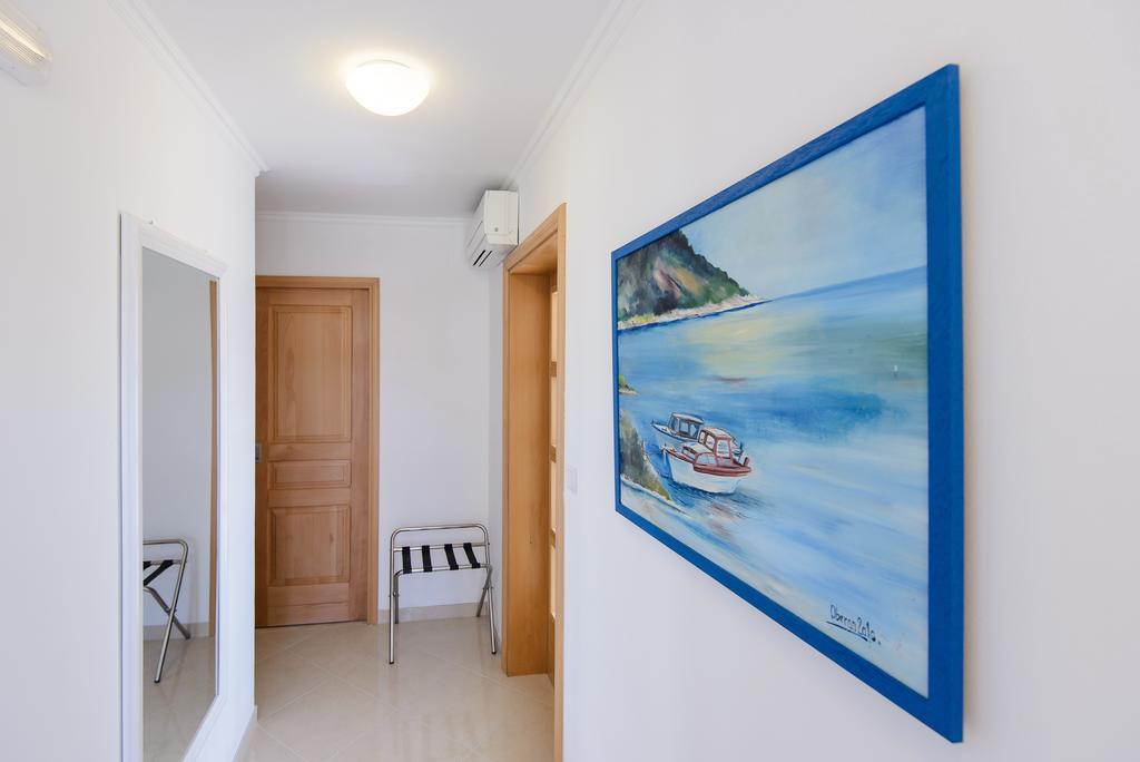 Violeta 2 With Parking *